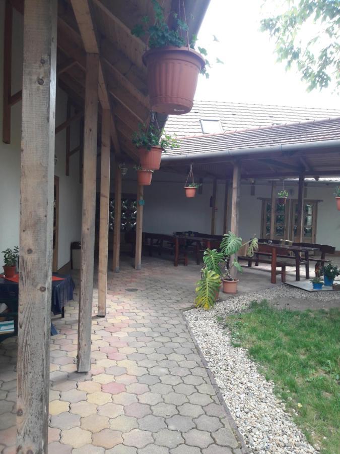 Guesthouse Kohári Egerszalók Exterior foto